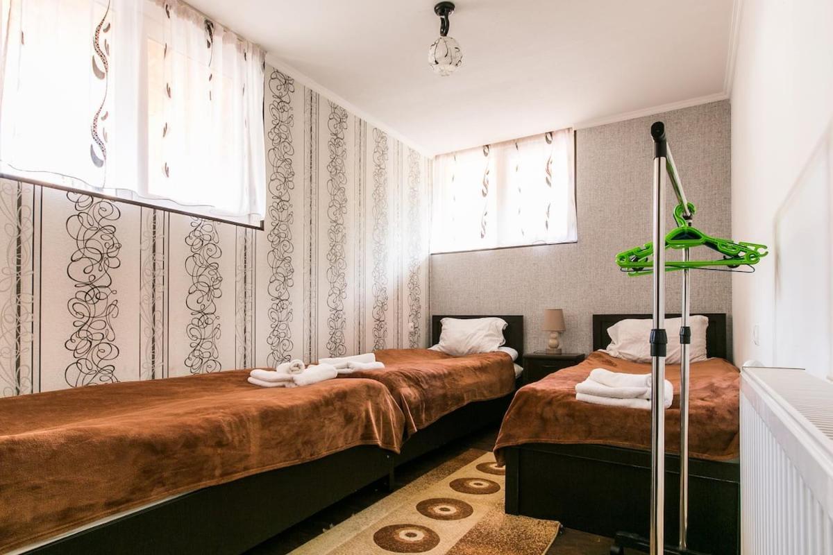 Georgian Guest House On Asatiani Tbilisi Eksteriør bilde