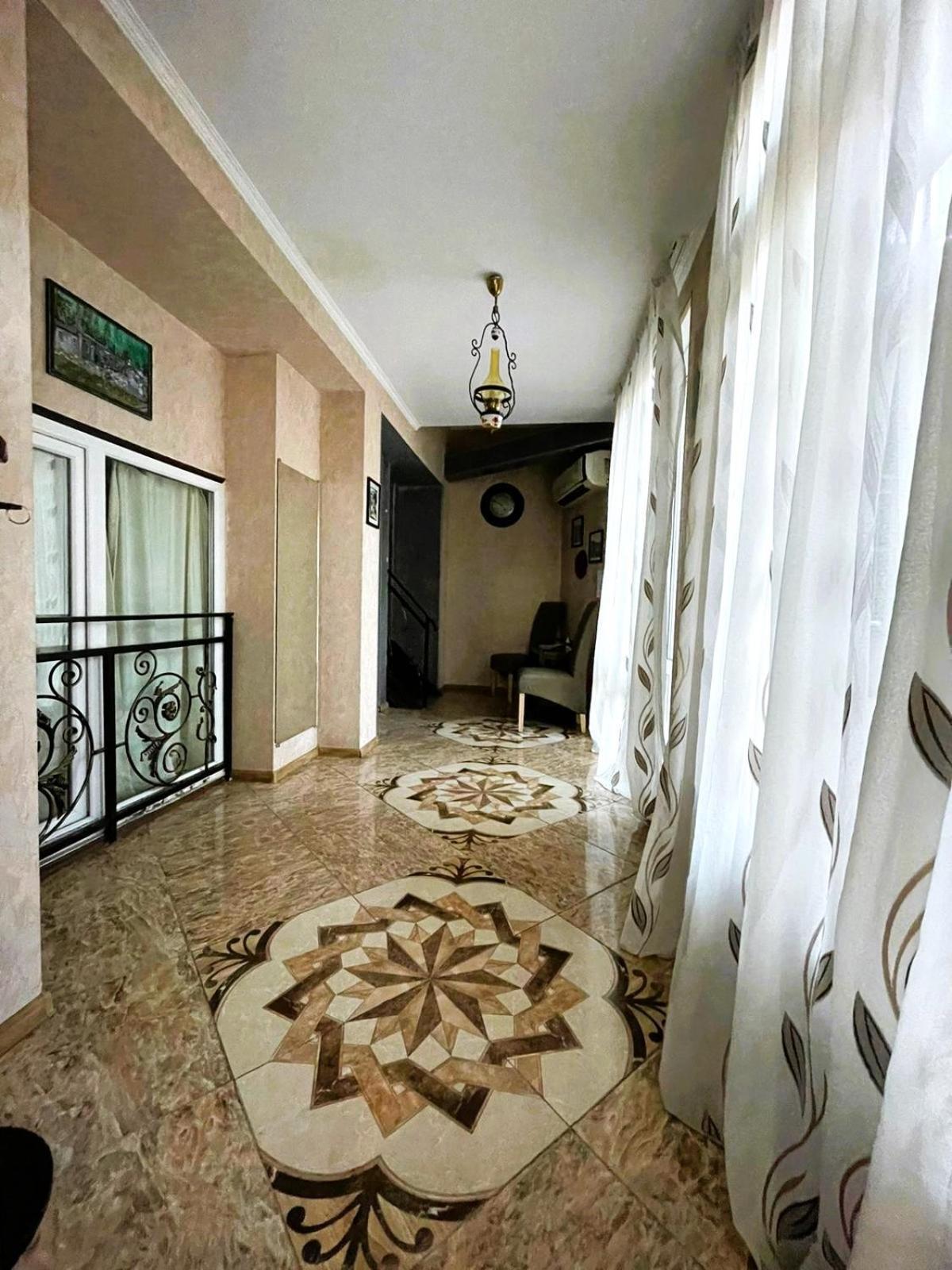 Georgian Guest House On Asatiani Tbilisi Eksteriør bilde