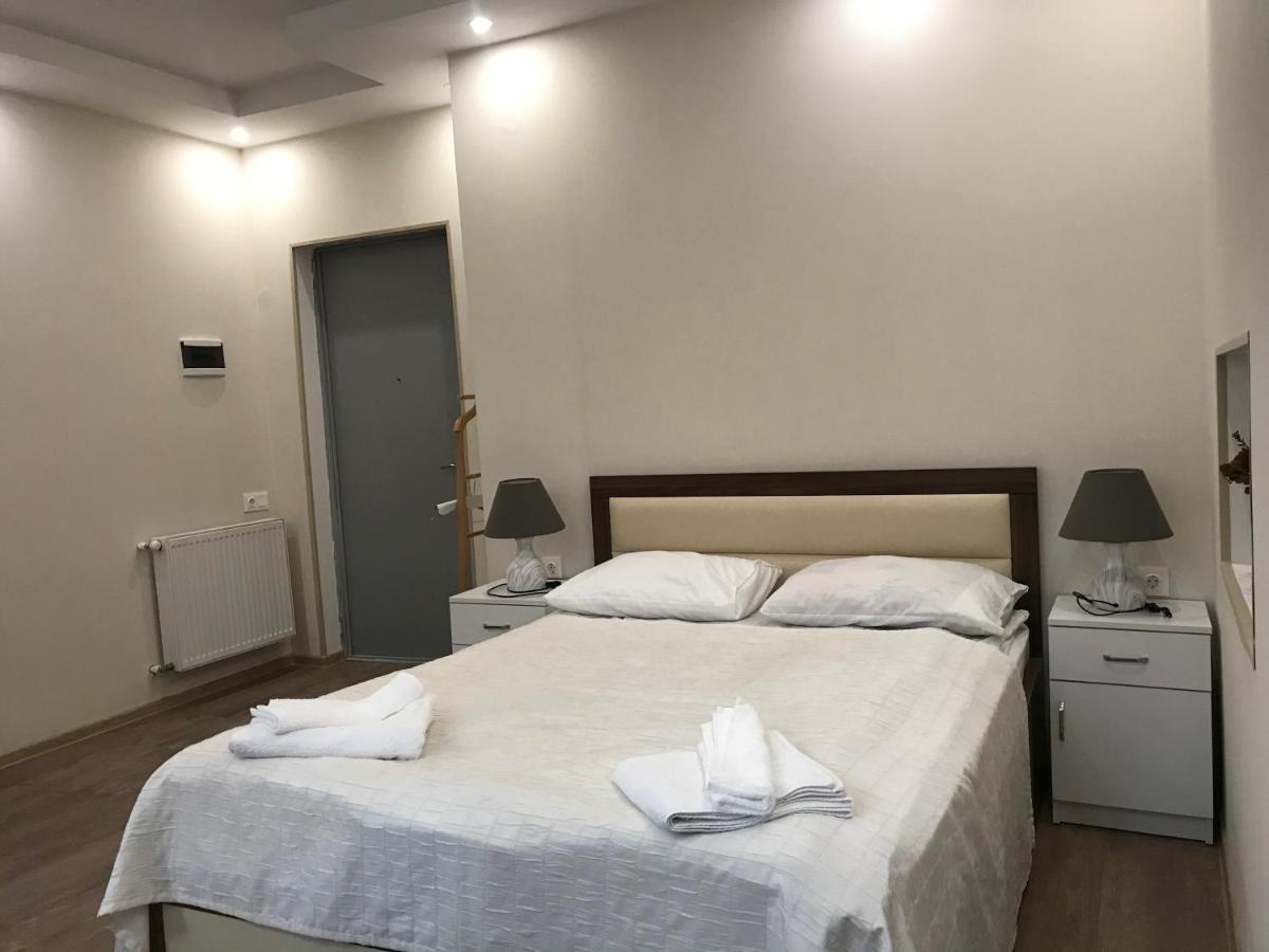 Georgian Guest House On Asatiani Tbilisi Eksteriør bilde